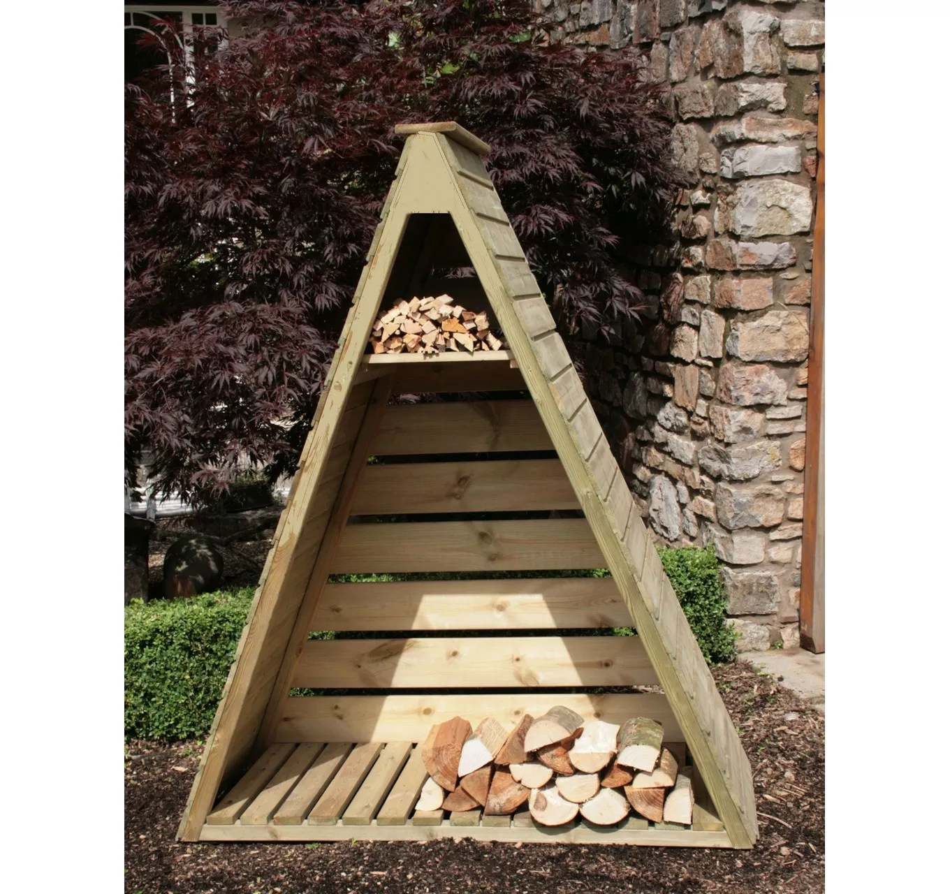 Triangular Log Store