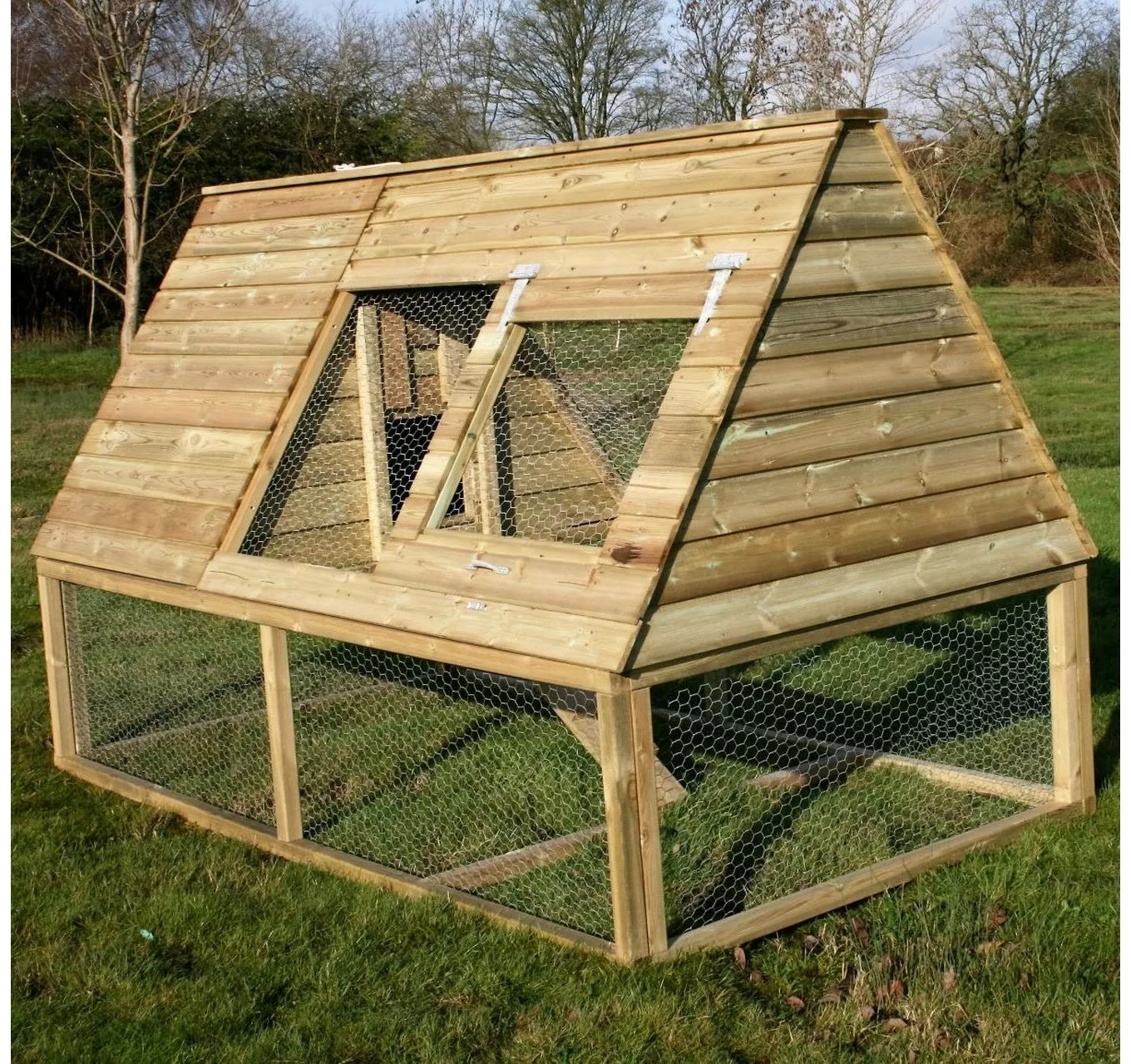 Hutton Ark Smallholder Raised